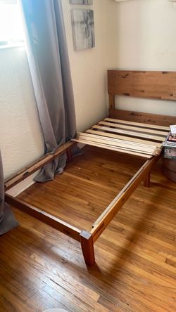 Twin bed