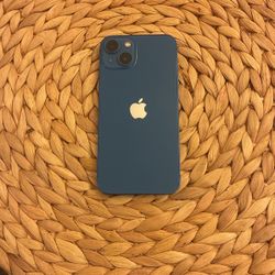 iPhone 13 128GB 5G Unlocked 