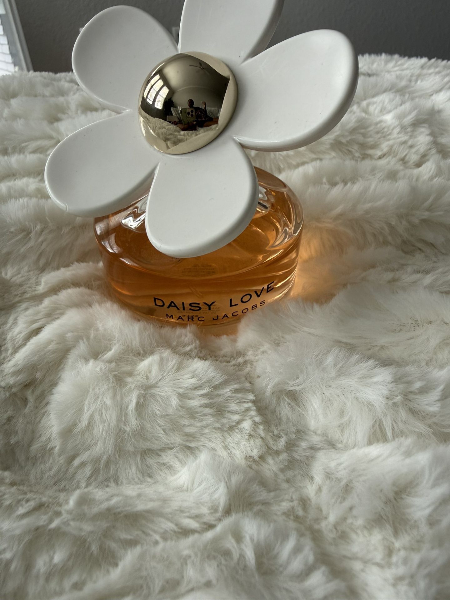 Daisy Love By Marc Jacobs