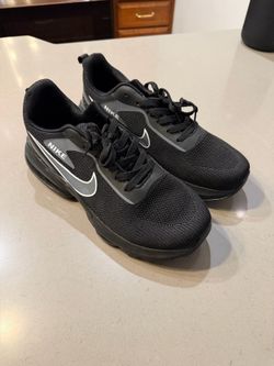 Nike Black and White Men's Athletic Running Shoes