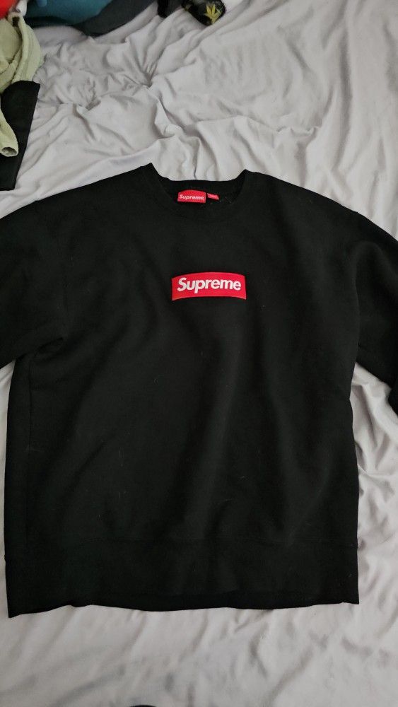 Supreme Crewneck Box Logo