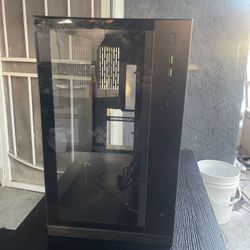 Lian Li Med Tower Razor 