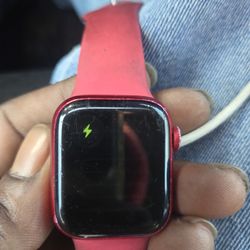 Apple Watch Series 8