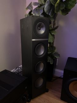 KEF Q700 