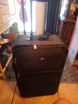 Pierre cardian suit case