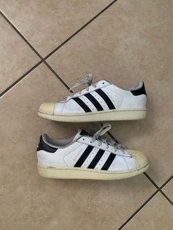 Superstar shoes