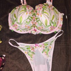 Brand New Victoria's Secret Perfumes Bras And Underwear