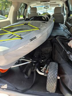Fishing kayak