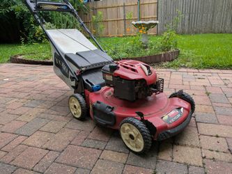 Toro mower with bag