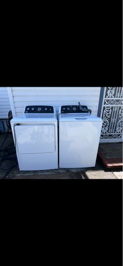 GE Washer and Dryer Set