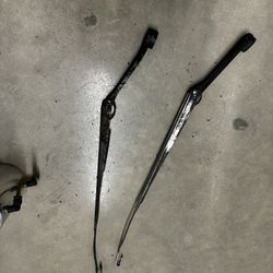 Nissan 240 Wiper Blade Arms 