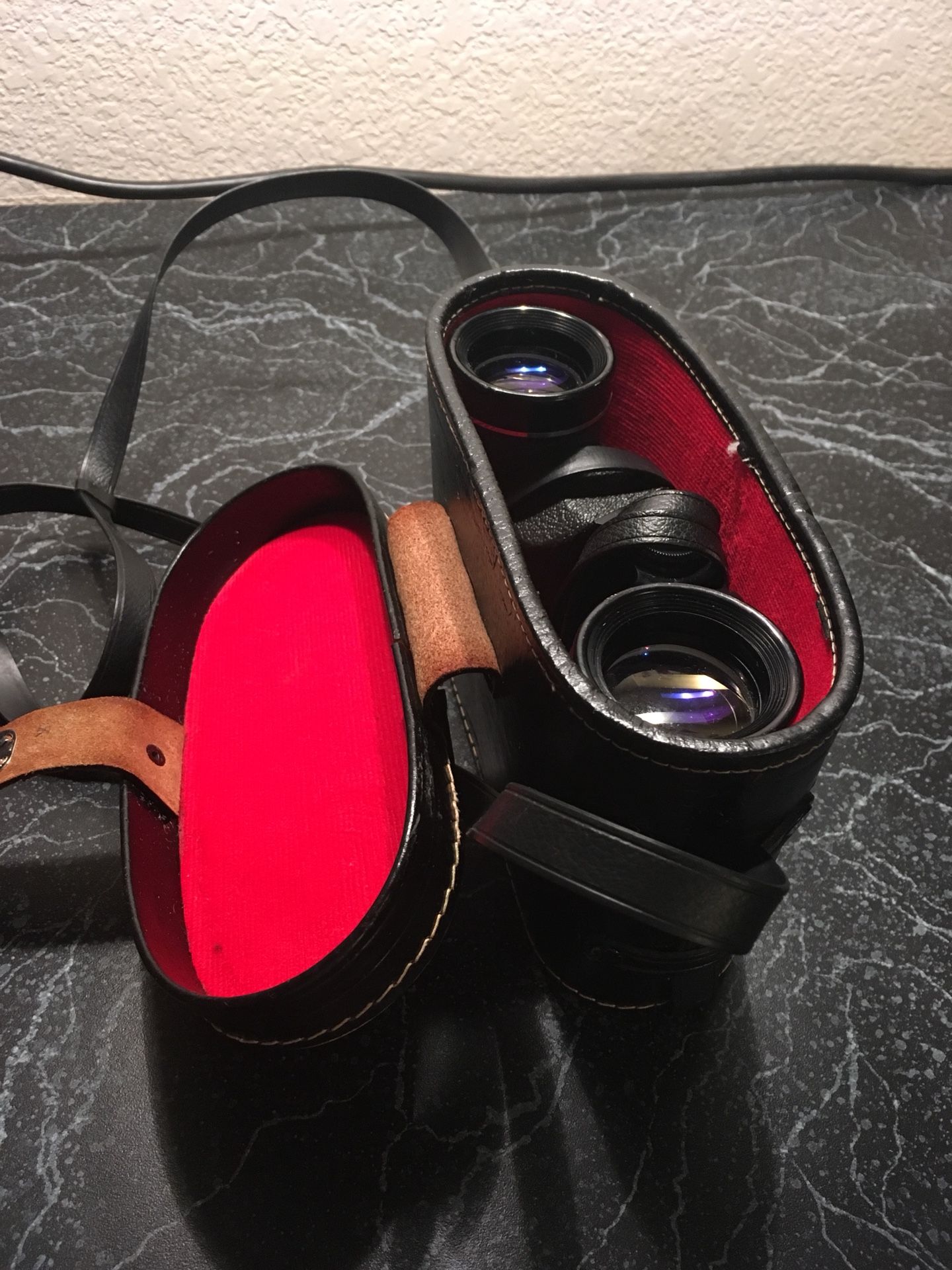 Vintage PennCrest binoculars, 7x35 extra wide angle, light weight, clear view