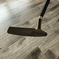 2024 Scotty Cameron Newport Putter