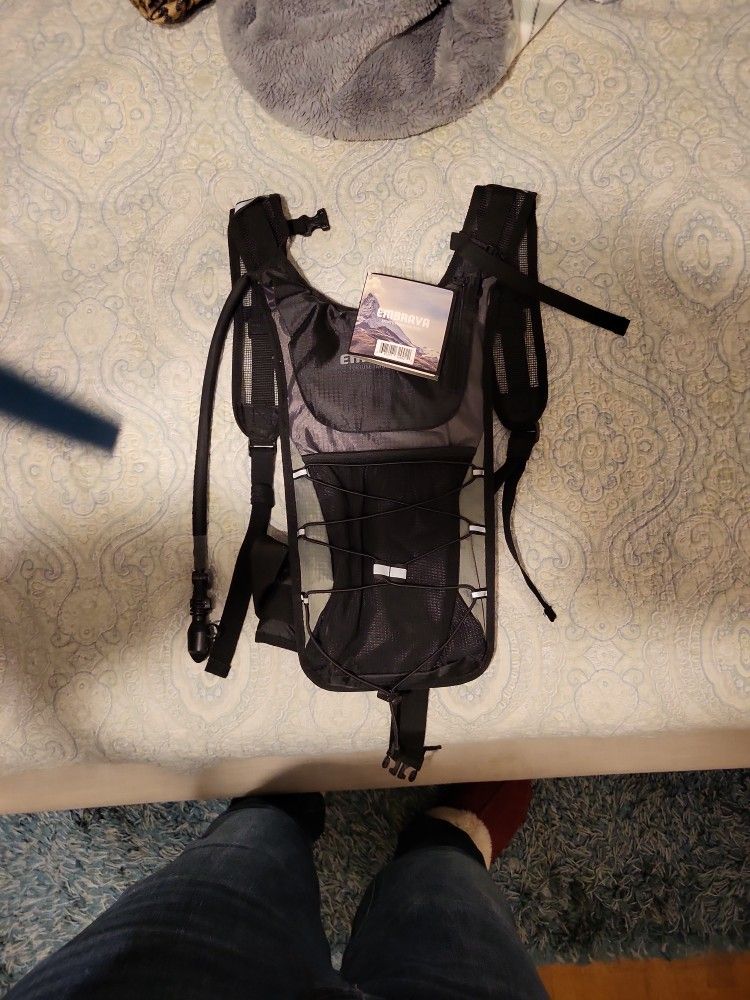 SPORTS HYDRATION BACKPACK