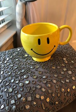 Happy Face Mug