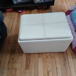 26-in Ottoman With Storage