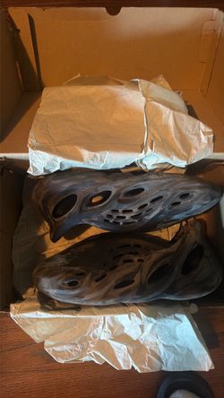 Yeezy Foam Runner