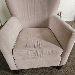 Living Spaces Sofa Chair