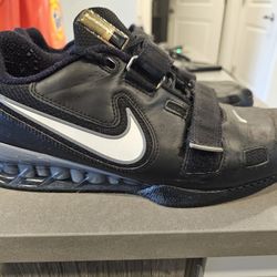 Nike Romaleos 2 Olympic Weightlifting Shoes
