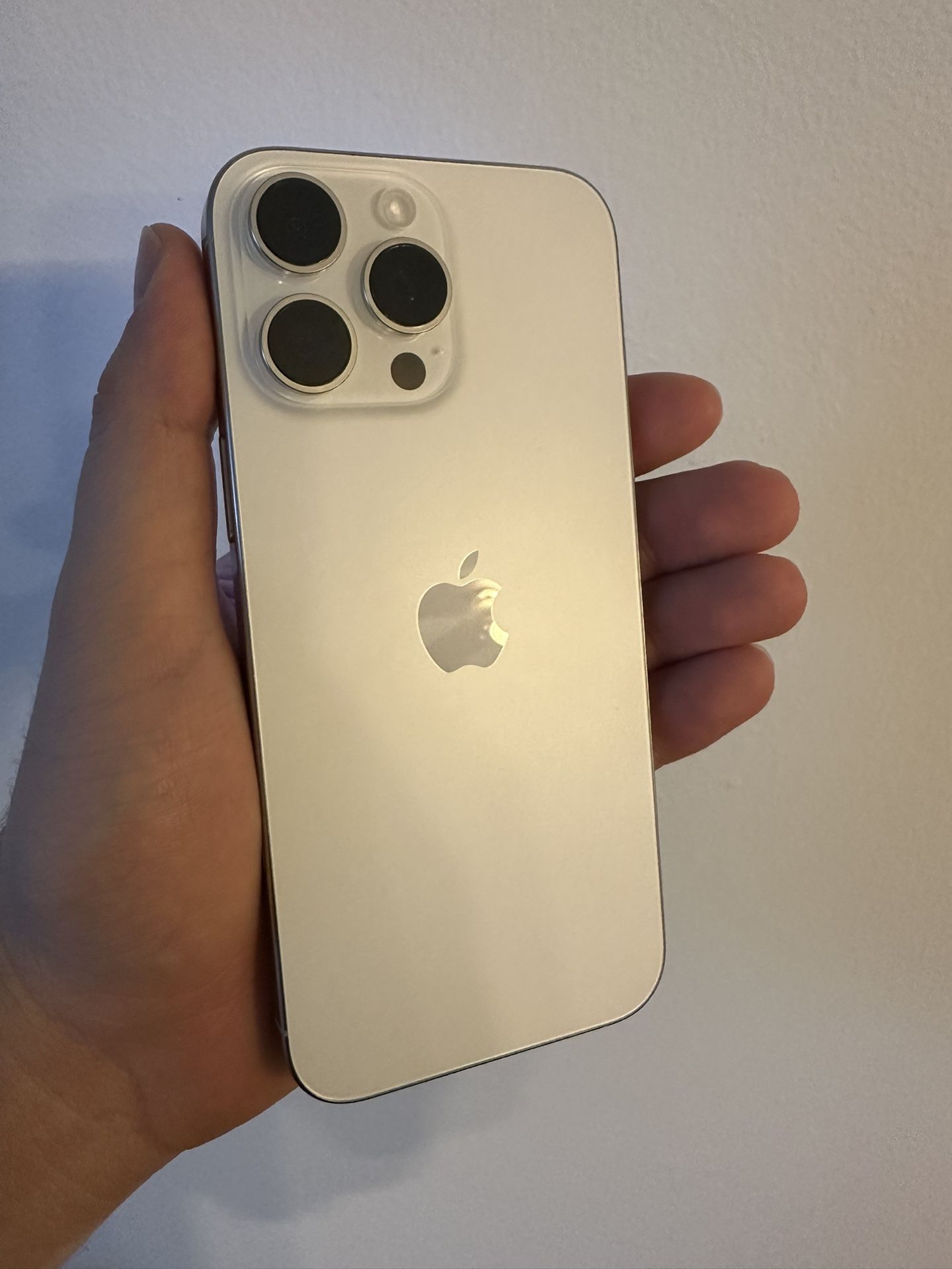 iPhone 16 Pro max 512GB Unlocked