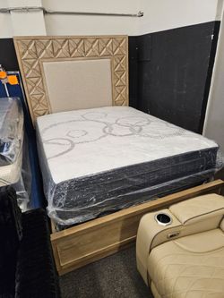 Brand New Queen Bed Solid Wood Light Oak W/ 14 Inch Mattress Pillow Top Set $599