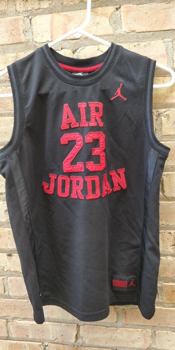 Air Jordan 23 Embroidered Logo Jersey Tank Top