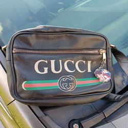 GUCCI BLACK RED AND GREEN MEN BAG 