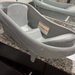 baby bathtub