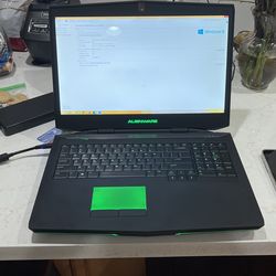 Alienware 17