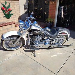 2006 Harley Davidson Deluxe