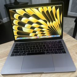 APPLE MACBOOK PRO 13” TWO THUNDERBOLT 3 PORTS QUAD CORE i5 16GB RAM 256GB SSD‼️ OFFICE  ON 