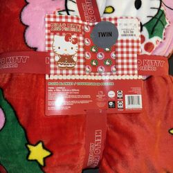 Hello Kitty Christmas Blanket