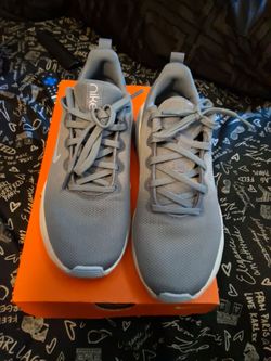 Women's nikes