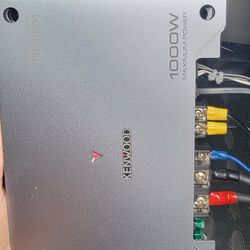 Amplifier Kenwood 1000W Maximum Power