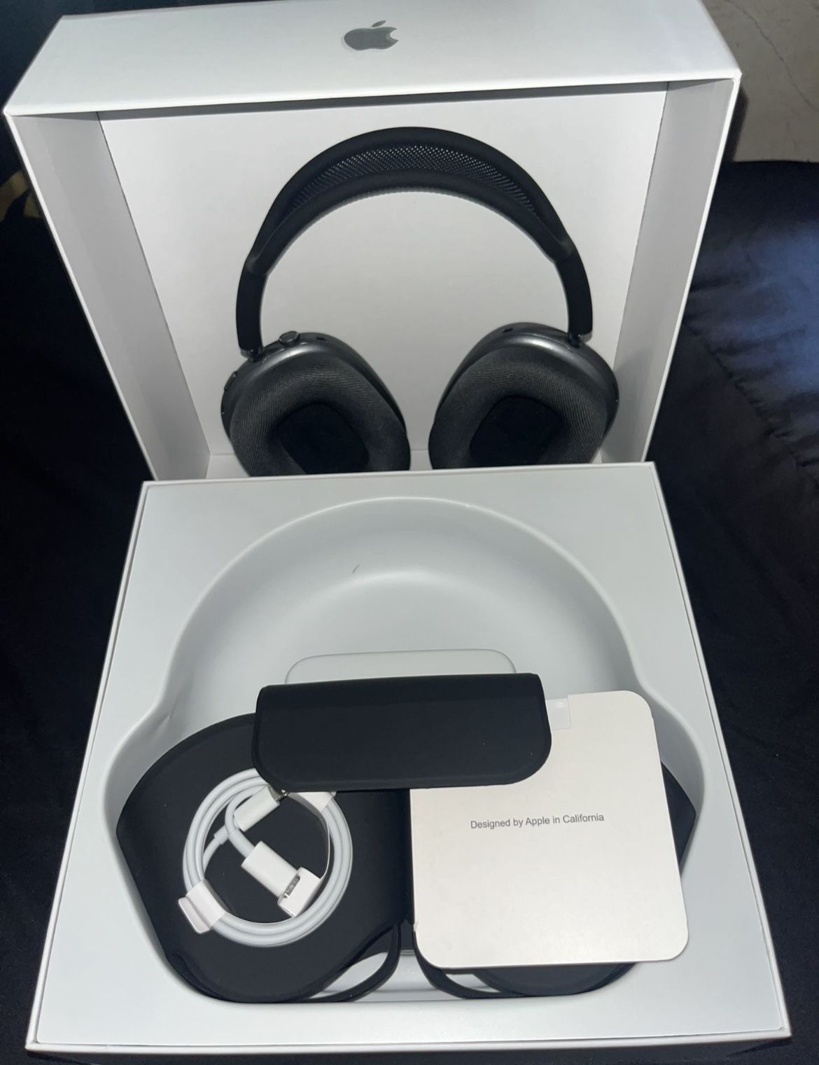Black Airpod Max