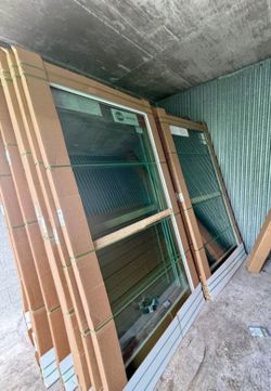 CGI Sparta Double-Hung Windows – Set of 2