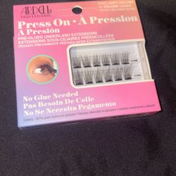 Press One Eyelashes 