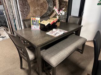 Perfect dining table set! $599 🩶📦
