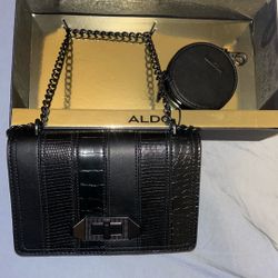 ALDO Black Latch Clutch and Coin Purse Gift Set
