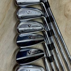 Nike VR Pro Combo Irons Set 4i-P Stiff Flex RIGHT 