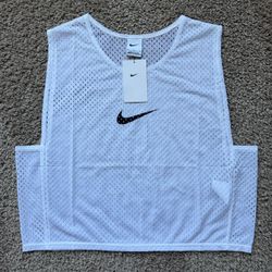 NIKE DRI FIT PARK20 FOOTBALL SOCCER TRAINING BIB MENS SIZE LARGE WHITE BLACK NEW