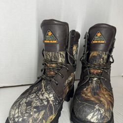 Rocky BearClaw Big Kids' Waterproof 1000G Insulated Outdoor Boot.  U.S 5M