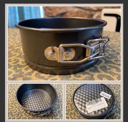 Springform Pan Cheesecake Pan Leakproof Cake Pan Nonstick Removable Bottom，5-inch Round , Brand New