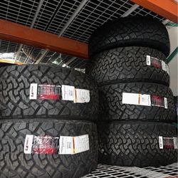 35x13.50R24LT Venom Terra Hunter X/T 12ply Tires