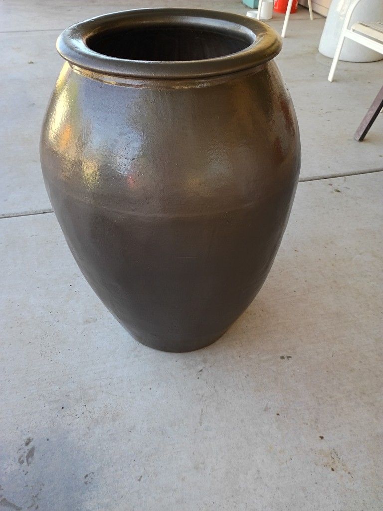 Ceramic Pot