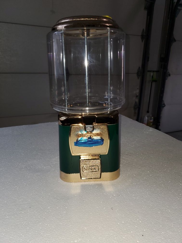 Silent Sales Force (SSF) 25 cent Double Gumball Machine With Wooden Stand.