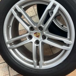 Porshe Macan Wheels 