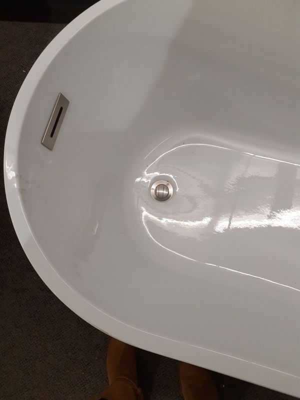 Left Drain Freestanding Tub for Sale in Indianapolis, IN OfferUp