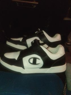 Champion Sneakers