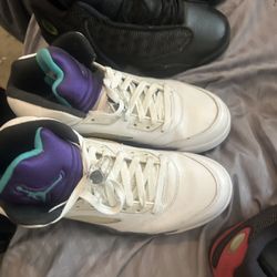 Jordan Grape 5 Size 8.5